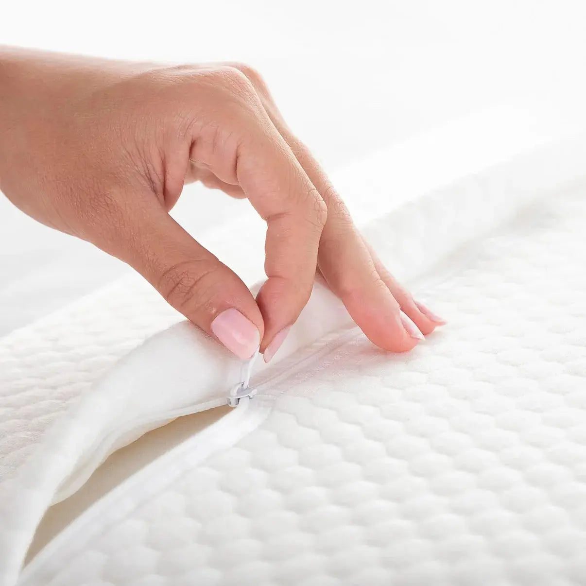 WellEase™ - Orthopedic Memory Foam Pillow